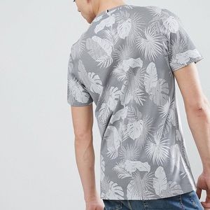 Ted Baker t-shirt with grey leaf print tee Sz 3 Medium Preowned great condition